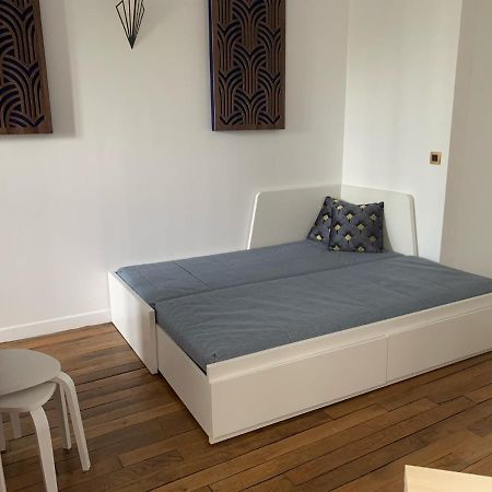 Studio Perfect For 2 Adults And 1 Kid, And Up To 2 Kids - Jourdain 20E, 25Mn To Louvre Via Line M11 Paris Ngoại thất bức ảnh